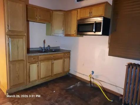 4516 West Van Buren Street Chicago IL 60624
