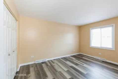 4037 Trafalgar Lane Oak Lawn IL 60453