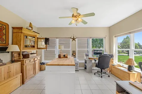4 Sherwood Court Lake In The Hills IL 60156