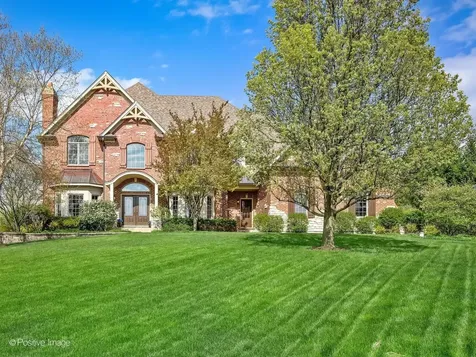 37W220 Mission Hills Drive St. Charles IL 60175