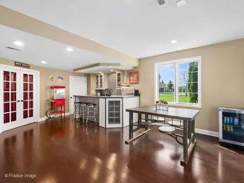 37W220 Mission Hills Drive St. Charles IL 60175