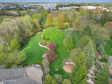 37W220 Mission Hills Drive St. Charles IL 60175
