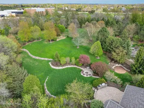 37W220 Mission Hills Drive St. Charles IL 60175