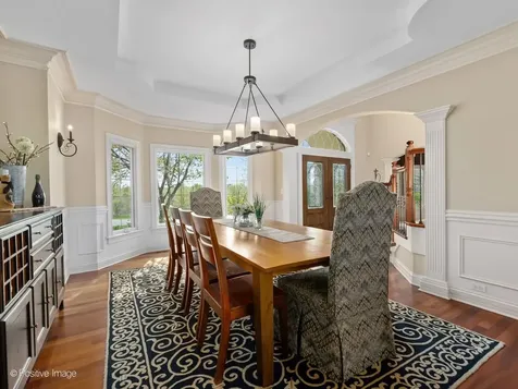 37W220 Mission Hills Drive St. Charles IL 60175