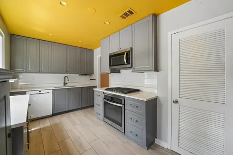 746 Dodge Avenue Evanston IL 60202