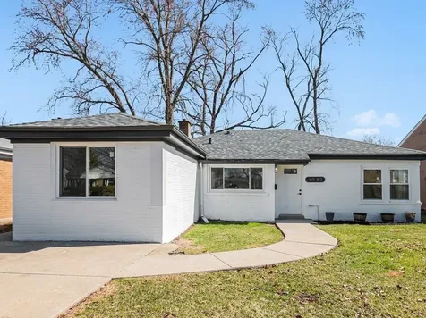 1943 Mayfair Avenue Westchester IL 60154