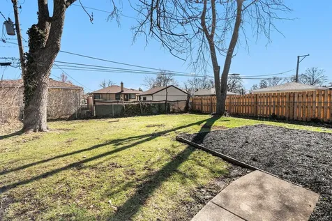 1943 Mayfair Avenue Westchester IL 60154