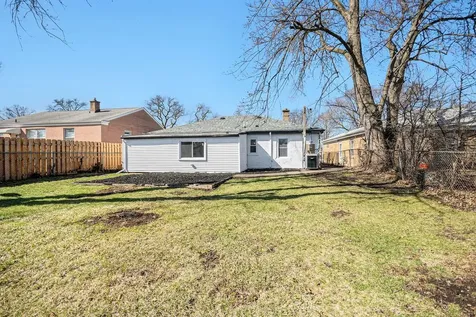 1943 Mayfair Avenue Westchester IL 60154
