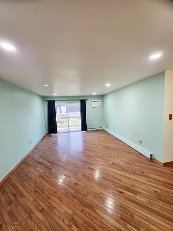 1045 Higgins Quarters Drive Hoffman Estates IL 60169