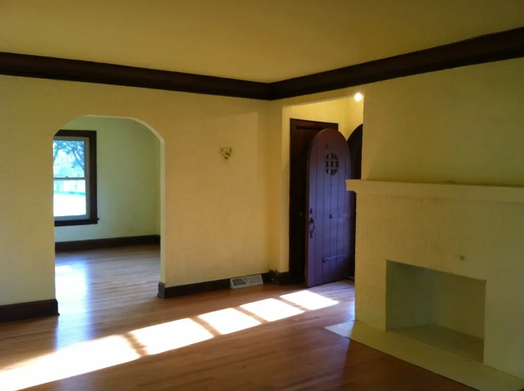 1561 North Gary Avenue Wheaton IL 60187