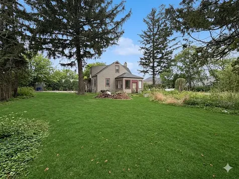 1561 North Gary Avenue Wheaton IL 60187