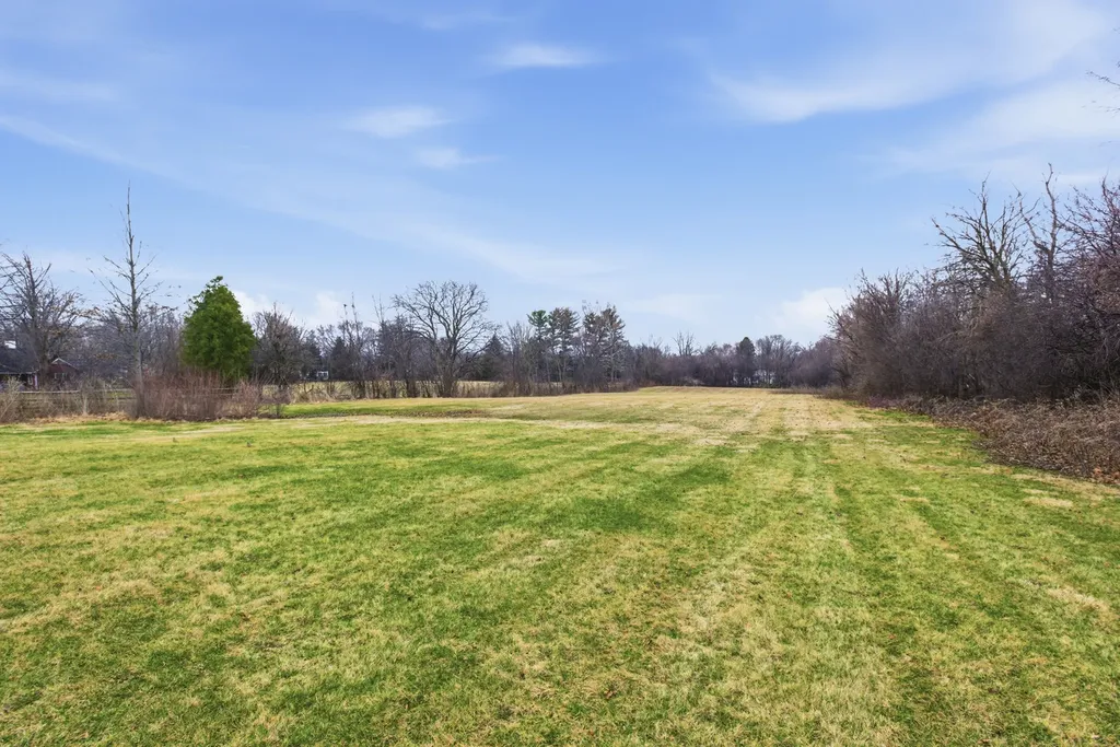 110 East Farnham Lane Wheaton IL 60189