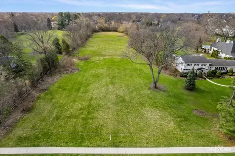 110 East Farnham Lane Wheaton IL 60189
