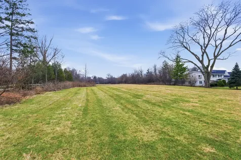 110 East Farnham Lane Wheaton IL 60189