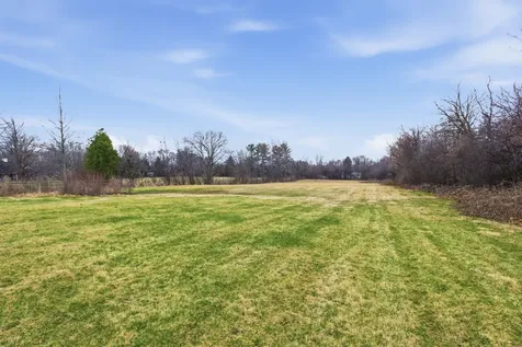 110 East Farnham Lane Wheaton IL 60189