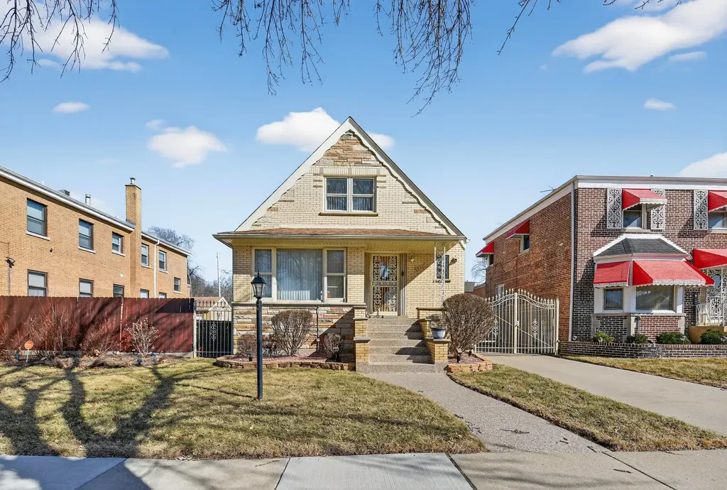 8407 South Wolcott Avenue Chicago IL 60620