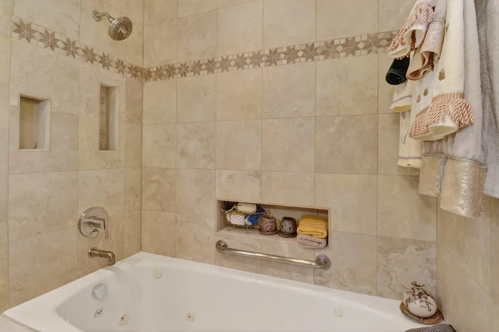 8407 South Wolcott Avenue Chicago IL 60620