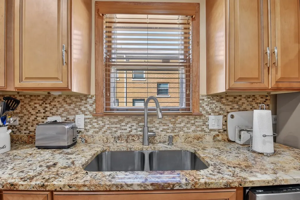 8407 South Wolcott Avenue Chicago IL 60620