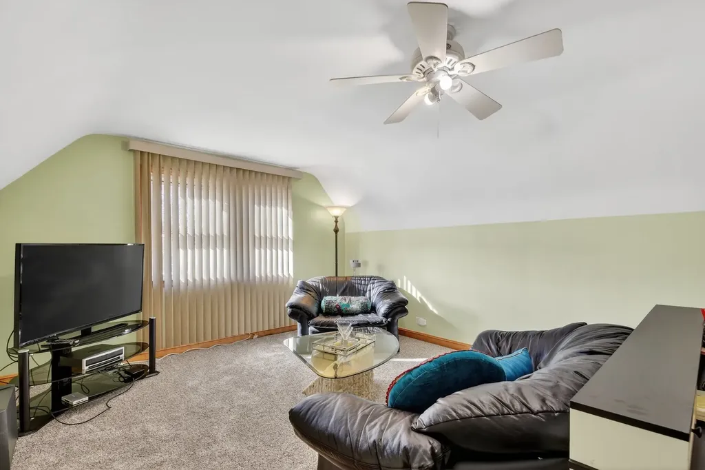 8407 South Wolcott Avenue Chicago IL 60620