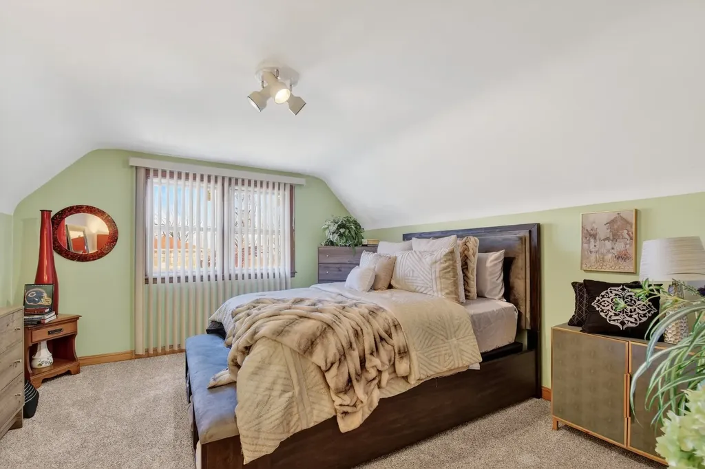8407 South Wolcott Avenue Chicago IL 60620