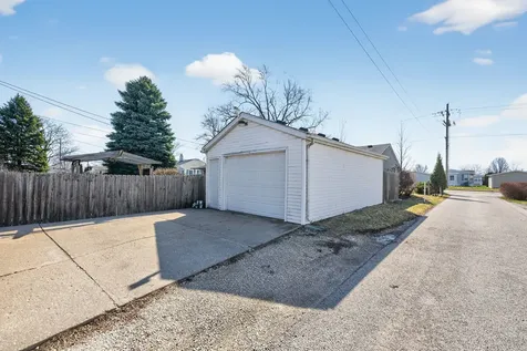 1021 East Taylor Street Dekalb IL 60115