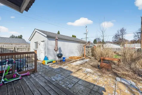 1021 East Taylor Street Dekalb IL 60115