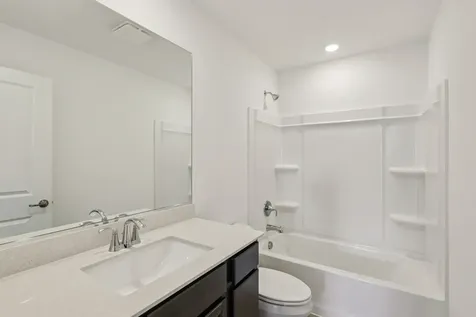 3100 Holden Street Elgin IL 60124