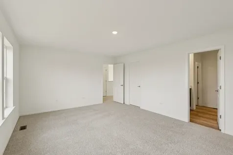 3100 Holden Street Elgin IL 60124