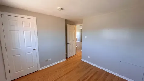 12741 South Manistee Avenue Chicago IL 60633