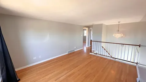 12741 South Manistee Avenue Chicago IL 60633