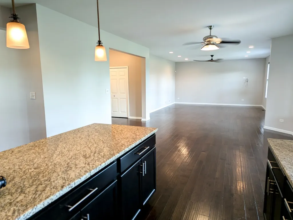 15820 Mueller Way New Lenox IL 60451