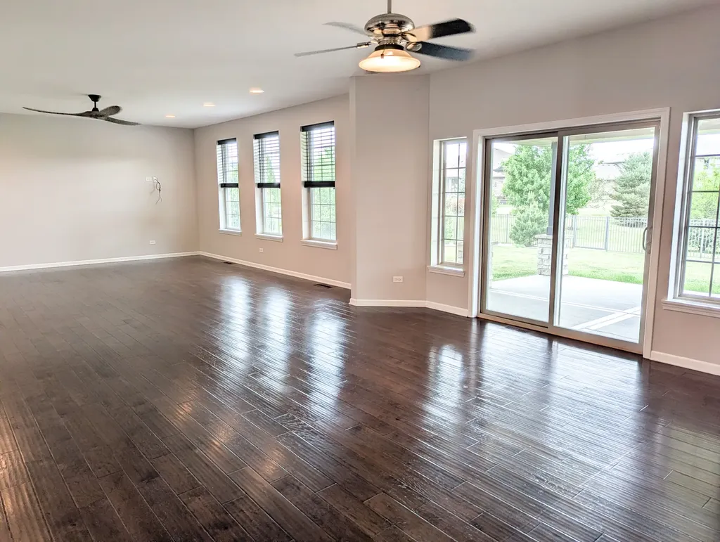 15820 Mueller Way New Lenox IL 60451