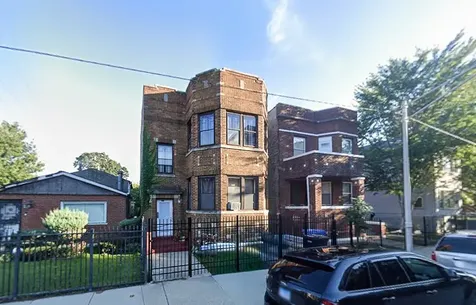 2821 East 77th Place Chicago IL 60649