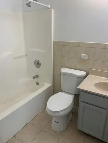 2216 West Adams Street Chicago IL 60612