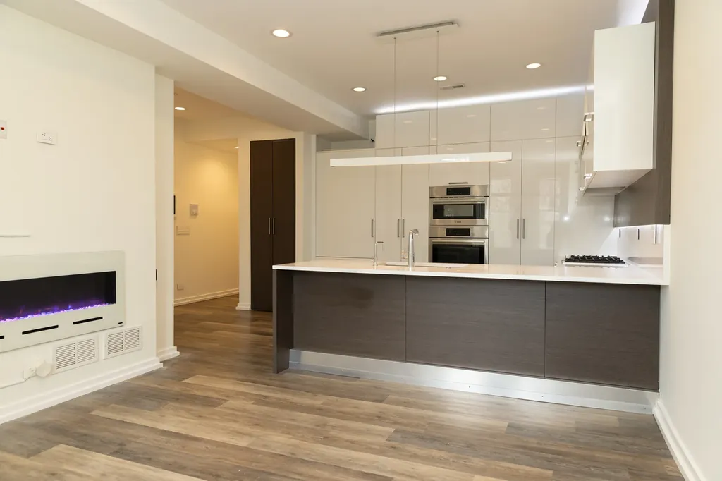 1420 West Fulton Street Chicago IL 60607