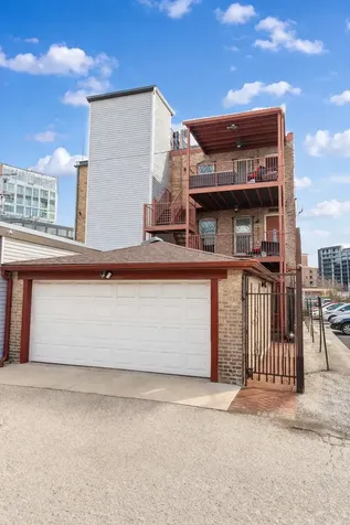 1420 West Fulton Street Chicago IL 60607