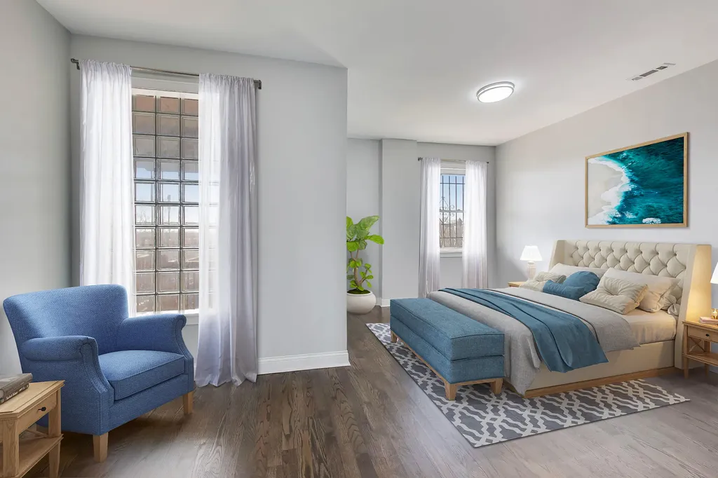 313 East 60th Street Chicago IL 60637
