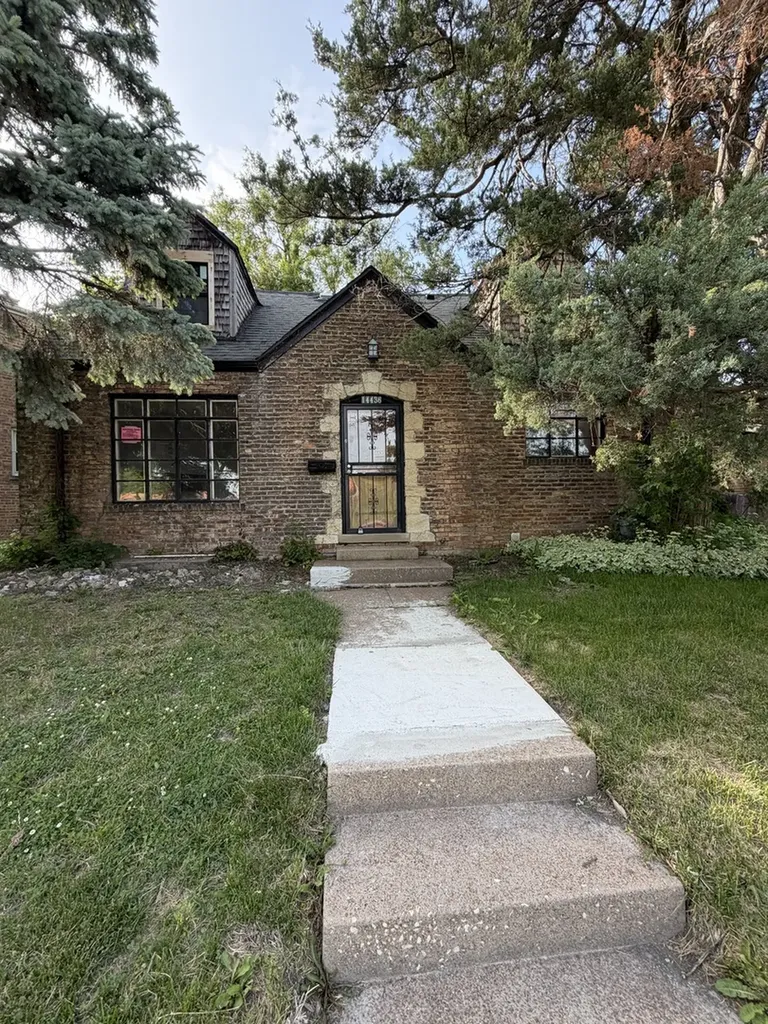 14436 South Stewart Avenue Riverdale IL 60827