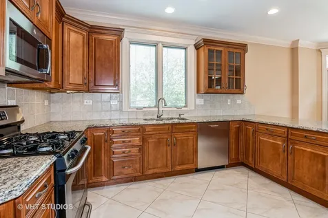 1803 Rizzi Lane Bartlett IL 60103