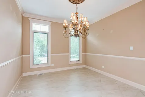 1803 Rizzi Lane Bartlett IL 60103