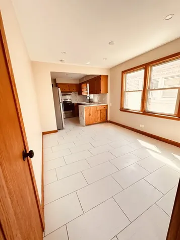 2823 West 71st Street Chicago IL 60629
