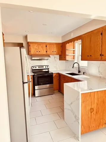 2823 West 71st Street Chicago IL 60629
