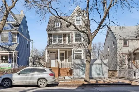 2144 West Montrose Avenue Chicago IL 60618