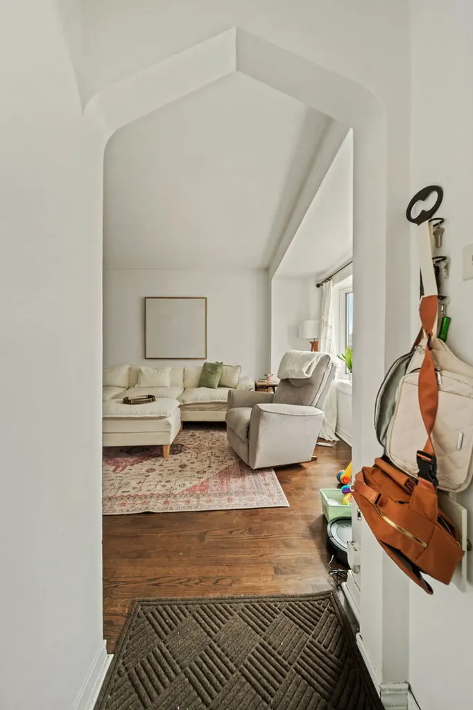 5805 South Kilbourn Avenue Chicago IL 60629