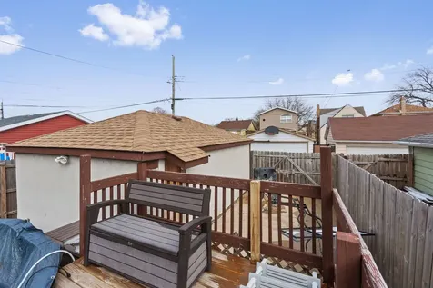 5805 South Kilbourn Avenue Chicago IL 60629