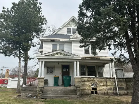 505 South Main Street Tuscola IL 61953