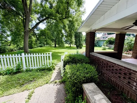 41550 East 100 North Road Fisher IL 61843