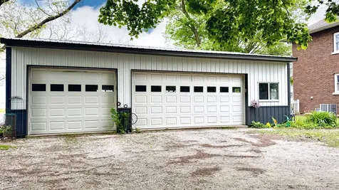 41550 East 100 North Road Fisher IL 61843
