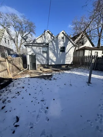 713 East 144th Street Dolton IL 60419