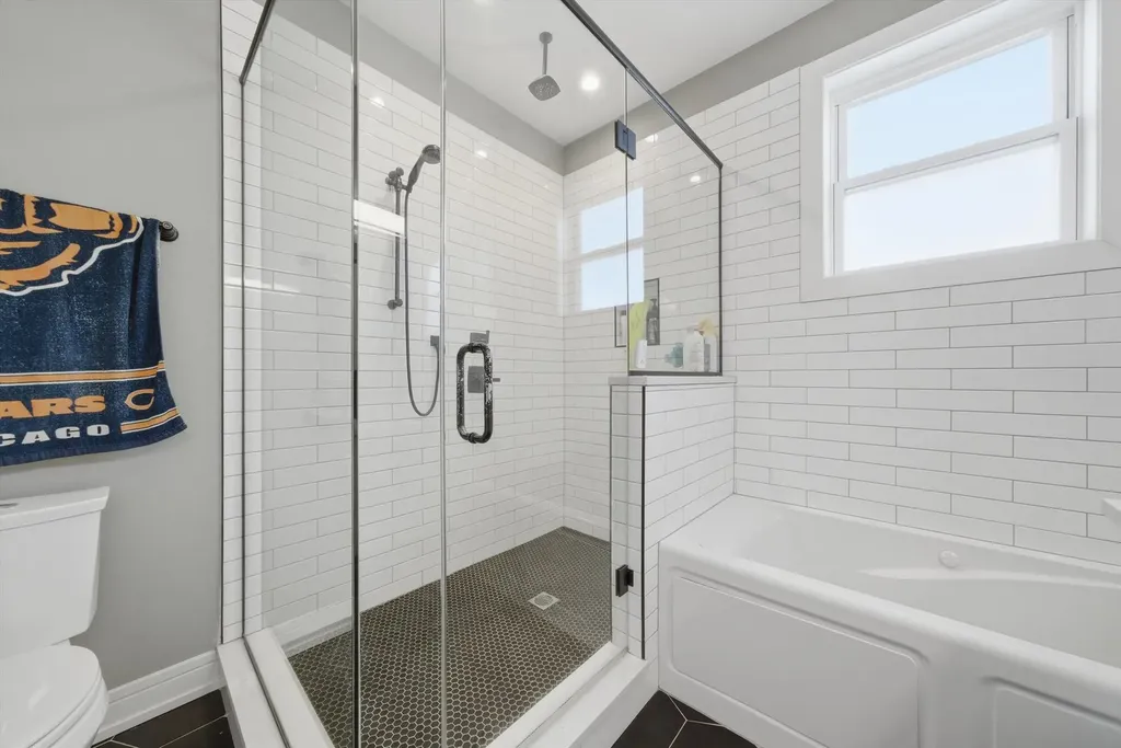 2045 North La Crosse Avenue Chicago IL 60639